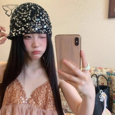 Mũ Beanie Nữ Vintage Đính Kim Sa Lấp Lánh - Du Lịch, Chụp Ảnh Hè Thu, Giá 159,192