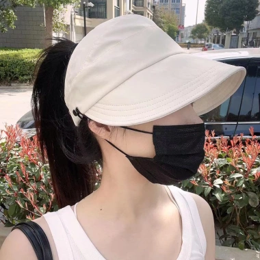 Mũ bucket hở chóp chống nắng mùa hè UFP50+ nút đeo khẩu trang thời trang 30.000đ