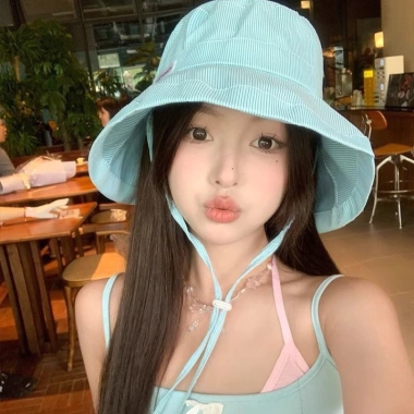 Mũ nón bucket vành rộng dáng kẻ nhỏ mềm mát nữ Giá chỉ 82.000đ giảm tới 23%