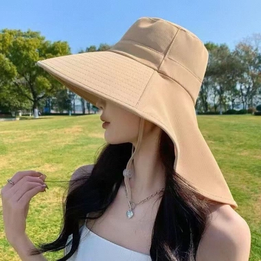 Mũ nón vành rộng che gáy che nắng, bảo vệ toàn phần, giá ưu đãi 68.000 VND 3 Mũ nón vành rộng che gáy che nắng, bảo vệ toàn phần, giá ưu đãi 68.000 VND 3