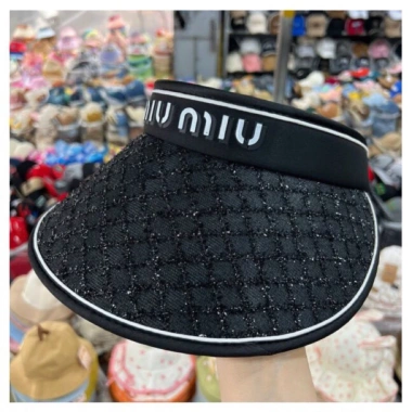 Mũ rộng vành thời trang nữ, chống nắng UV, năng động trẻ trung – Giá chỉ 160.000₫ 4