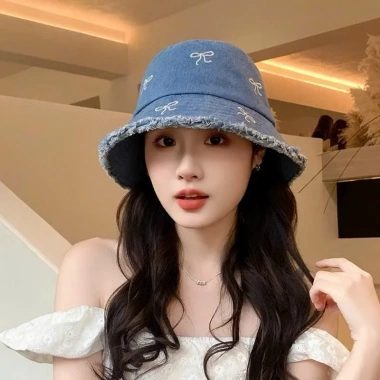 Mũ vành tròn tua rua - Nón bucket nữ thêu nơ xinh, cá tính, thời trang trẻ, 68.000đ