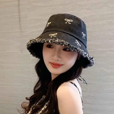 Mũ vành tròn tua rua - Nón bucket nữ thêu nơ xinh, cá tính, thời trang trẻ, 68.000đ