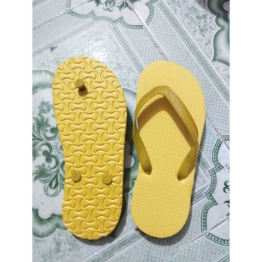 Mua 10 tặng 1 Dép xốp lào khách sạn màu vàng siêu nhẹ, giá chỉ 15.900 VND 3