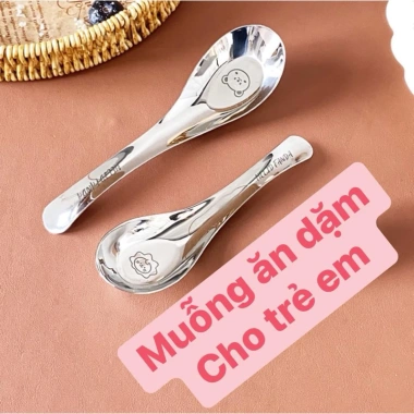 Muỗng ăn dặm inox 304 hình gấu cho bé cao cấp an toàn giá 45.000đ
