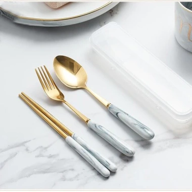Muỗng Đũa Nĩa Nạm Đá Cao Cấp GD212 - Hộp Thìa Đũa Văn Phòng - Giá 69.000 VND