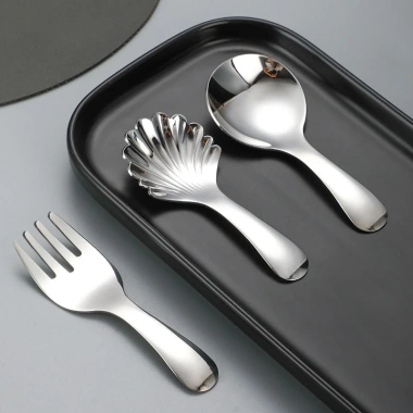 Muỗng Nĩa Inox 304 Đầu Tròn Tay Cầm Ngắn Hình Vỏ Sò Dễ Thương Cho Bé Giá 20.790₫ 3