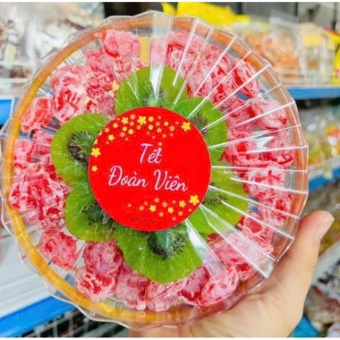 Mứt ô mai mix 3 vị - Hộp tròn 500g, giảm giá 99.000₫, thơm ngon, an toàn