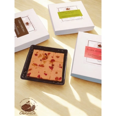 Nama Chocolate Mix 3 Vị Socola Tươi Nguyên Chất Matcha-Cafe-Đen Giá 219k