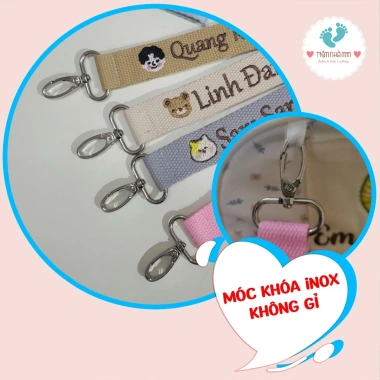 Name Tag Cotton Nhiều Màu Treo Cặp Balo Vali - Thẻ Chống Thất Lạc Thêu Tên Bé, Giá Ưu Đãi 65.000₫ (Giá Gốc 83.850₫)
