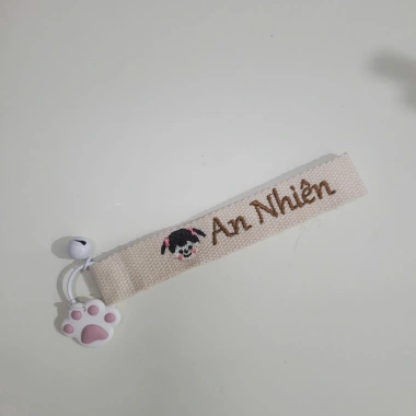 Name Tag Cotton Nhiều Màu Treo Cặp Balo Vali - Thẻ Chống Thất Lạc Thêu Tên Bé, Giá Ưu Đãi 65.000₫ (Giá Gốc 83.850₫)