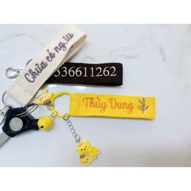 Name tag móc khóa thêu tên - Treo cặp balo, túi xách, dấu ấn cá nhân, giảm 20% còn 75.000₫ 2 Name tag móc khóa thêu tên - Treo cặp balo, túi xách, dấu ấn cá nhân, giảm 20% còn 75.000₫ 2
