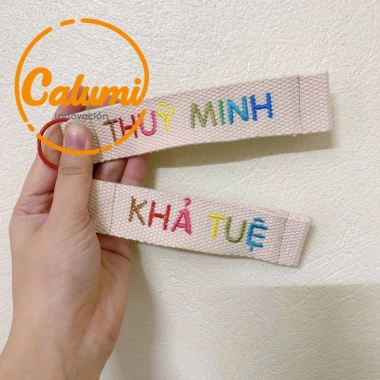 Name tag treo cặp thêu tên nhiều màu theo yêu cầu cho bé - móc khóa treo balo, vali, thẻ tên tránh thất lạc, chỉ 40.000₫ 3