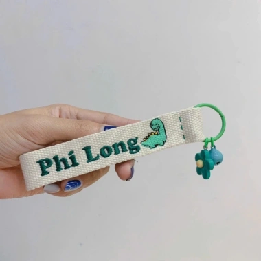 Nametag móc khóa thêu tên SĐT, thẻ bé chuông + sticker, tag treo balo - 53.655₫ 8 Nametag móc khóa thêu tên SĐT, thẻ bé chuông + sticker, tag treo balo - 53.655₫ 8