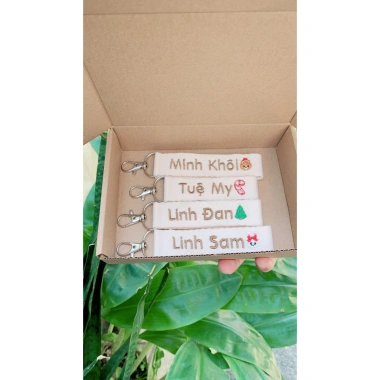 Nametag thêu tên cho bé, tag treo cặp, móc khóa balo, vali - Quà Noel 48k
