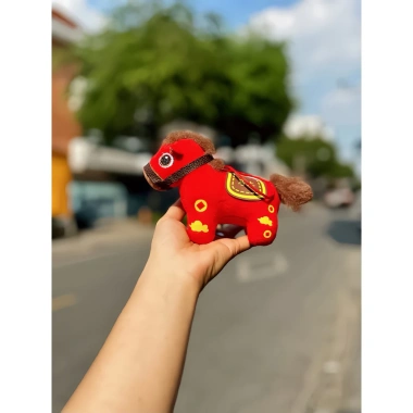 Ngựa Bông Đỏ Tết Bính Ngọ 2.026 – 5 size 15-45cm, giảm giá còn 68.000 VND