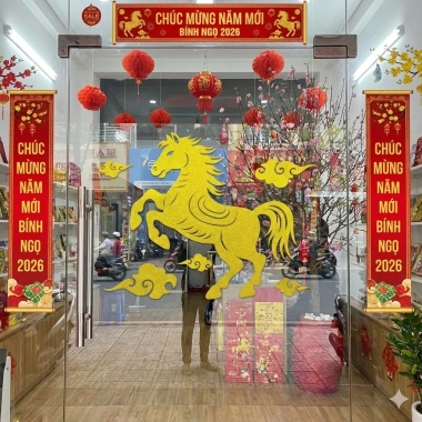 Ngựa vàng đám mây xốp nhũ kim tuyến 50x36cm dán kính - Trang trí Tết Bính Ngọ 2.026 giá 45.000₫ 4