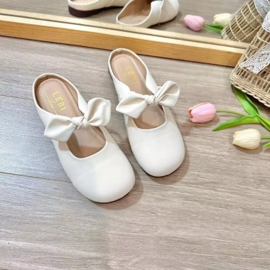 Nhận trước Tết: Dép sục nơ ngang đế dẻo da mềm êm chân, chống trơn, chỉ 195.000 VND