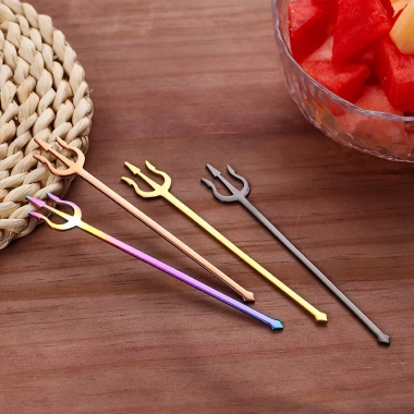 Nĩa trái cây tráng miệng KATELV thép không gỉ hình đinh ba - Giá chỉ 23.100₫