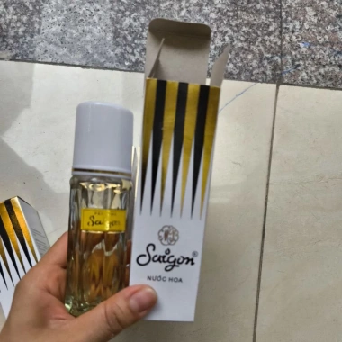Nước hoa Sài Gòn sọc trắng - Hương cổ điển, lưu hương lâu dài, chỉ 47.902₫