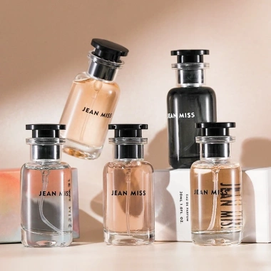 Nước Hoa Shimang Nắp Gỗ Eau De Parfum 50ml Body Mist Vỏ Mờ Sang Trọng giá 36.990 VND 9
