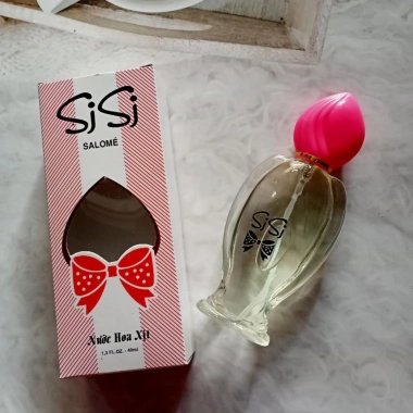 Nước hoa si si nữ - Hương quyến rũ, Giá ưu đãi 47.000đ (giảm từ 57.810đ) 4 Nước hoa si si nữ - Hương quyến rũ, Giá ưu đãi 47.000đ (giảm từ 57.810đ) 4