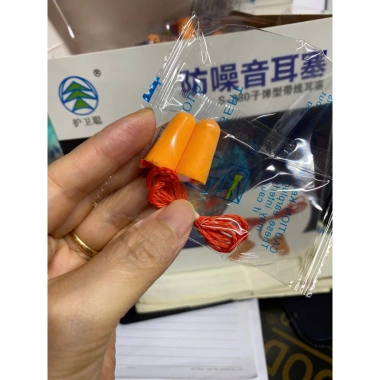 Nút Bịt Tai Chống Ồn 1.110 - Giá 6.000 VND, giảm tiếng, bảo vệ thính giác, thoải mái