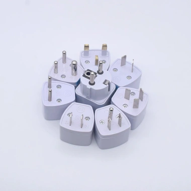 Ổ cắm đa năng du lịch Aichi House - Chuyển đổi mọi phích cắm, bảo vệ quá tải, giá 12.950₫