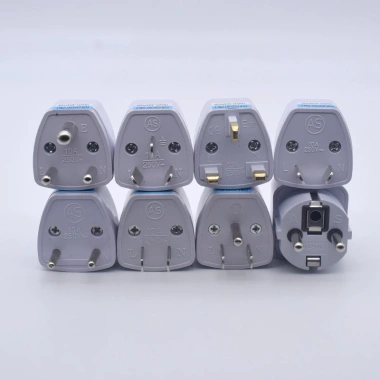 Ổ cắm đa năng du lịch Aichi House - Chuyển đổi mọi phích cắm, bảo vệ quá tải, giá 12.950₫
