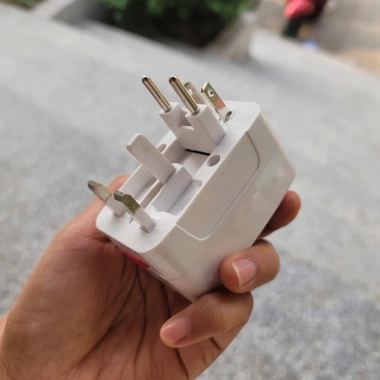 Ổ cắm điện du lịch đa năng - Bộ chuyển đổi phích cắm toàn cầu, hỗ trợ 220V, giá chỉ 65.000₫ 3