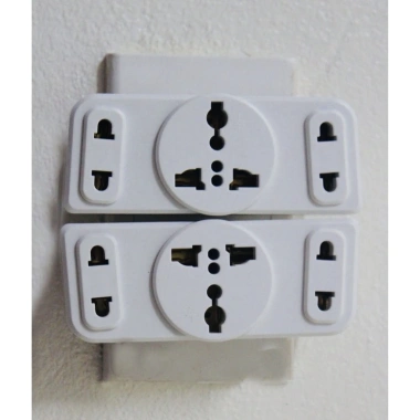 Ổ cắm TOSHINO AW3-A Made in Thailand - Chia 3 ổ, chuyển đổi 3 chấu, 2.000W, ABS chống cháy, giá 65.100₫ 3 Ổ cắm TOSHINO AW3-A Made in Thailand - Chia 3 ổ, chuyển đổi 3 chấu, 2.000W, ABS chống cháy, giá 65.100₫ 3