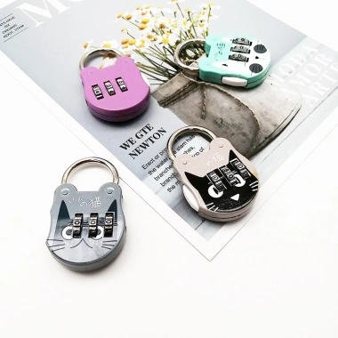 Ổ khóa số vali mini 3 số cao cấp - Bảo vệ hành lý, giảm còn 33.000₫ (giá gốc 39.600₫) 4 Ổ khóa số vali mini 3 số cao cấp - Bảo vệ hành lý, giảm còn 33.000₫ (giá gốc 39.600₫) 4