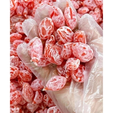 Ô Mai Mix - Mứt Tết Đặc Sản Me và Xí Muội, chỉ 24.900 VND tại Shop Ăn Vặt Mẹ Gold 9 Ô Mai Mix - Mứt Tết Đặc Sản Me và Xí Muội, chỉ 24.900 VND tại Shop Ăn Vặt Mẹ Gold 9