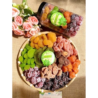 Ô Mai Xí Muội Đào, Kiwi Mix 9 Loại - Mứt Sấy Dẻo Cao Cấp, Ngon Chua Ngọt, Hộp 1kg Giá 125k 10 Ô Mai Xí Muội Đào, Kiwi Mix 9 Loại - Mứt Sấy Dẻo Cao Cấp, Ngon Chua Ngọt, Hộp 1kg Giá 125k 10