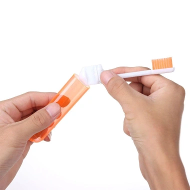 Okdeals Bàn chải gấp du lịch cắm trại - Sạch răng miệng, sức khỏe, 25.410₫ 7 Okdeals Bàn chải gấp du lịch cắm trại - Sạch răng miệng, sức khỏe, 25.410₫ 7