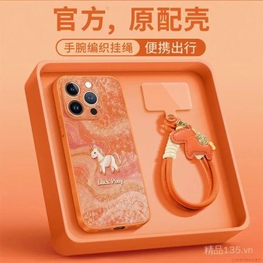 Ốp iPhone 15 Pro Max Lucky Pony da thật, dây buộc năm mới - 167.138₫