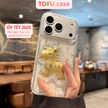 Ốp lưng iPhone phong thủy 2.025 Ngựa vàng + túi tiền vàng 3D – Dây đeo – iPhone 11‑17