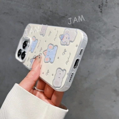 Ốp lưng iPhone TPU mềm, bảo vệ toàn diện cho 16‑15‑14‑13‑12‑11 Pro/Pro Max, giá chỉ 18.900₫