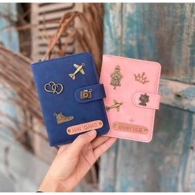 Passport Cover ví hộ chiếu mẫu mới khắc tên, in dập logo tùy chỉnh - Giá 180k