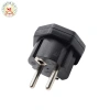 Phích cắm chuyển đổi 3 chân CHÉO chuẩn Úc sang 2 chân TRÒN VN, chịu tải 3.500W 4