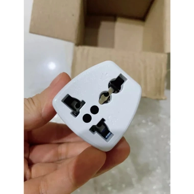 Phích cắm chuyển đổi 3 chấu vuông kiểu G cho Malaysia Singapore HongKong giá 21.000₫ 5