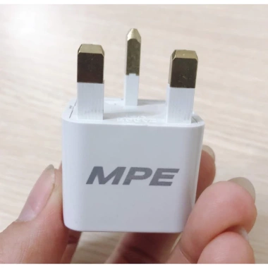 Phích cắm chuyển đổi du lịch MPE AD2 kiểu G 3 chân vuông - Hàng chính hãng, giá 30.000 VND