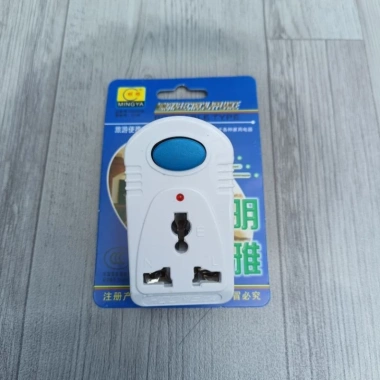 Phích cắm chuyển đổi K4 đa năng 2 chấu sang 3 chấu, công tắc đèn báo, chỉ 45.000 VND 5 Phích cắm chuyển đổi K4 đa năng 2 chấu sang 3 chấu, công tắc đèn báo, chỉ 45.000 VND 5