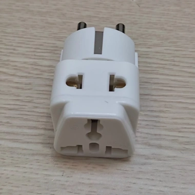 Phích Cắm Đổi 3 Chân Sang 2 Chân WD9 - Ổ Cắm Du Lịch An Toàn, Chịu Nhiệt 220V 4 Phích Cắm Đổi 3 Chân Sang 2 Chân WD9 - Ổ Cắm Du Lịch An Toàn, Chịu Nhiệt 220V 4