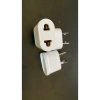 Phích nối chuyển đổi 2 chân chéo giá 35.000đ, dùng cho Úc, Mỹ, NZ, Trung Quốc 2