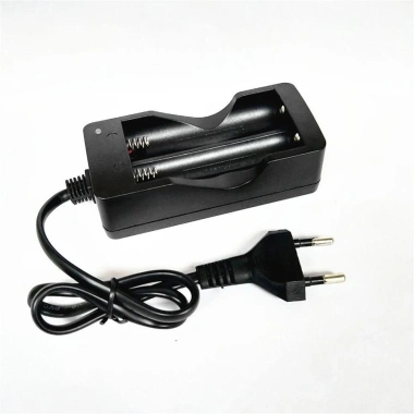 Pin XYAX Sạc USB Thông Minh LED 18.650 - Đế Li‑ion đa cổng EU & Mỹ, ưu đãi 36.190₫