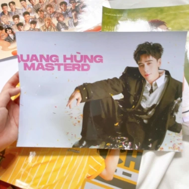 Poster A4 Dán Tường Anh Trai Say Hi - Chống Bay Màu, Trang Trí Phòng Giá 47.200₫ 10