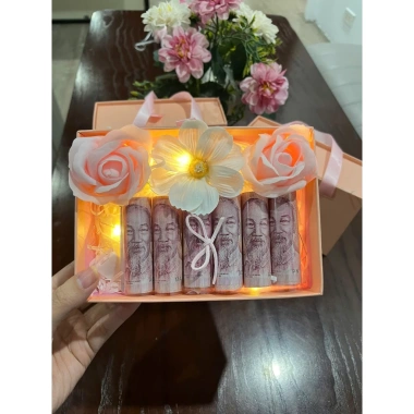 Quà Valentine: Hộp hoa hồng sáp LED, thiệp & đựng tiền - Dành cho thầy cô, bạn gái, 20/11 - 29.000₫