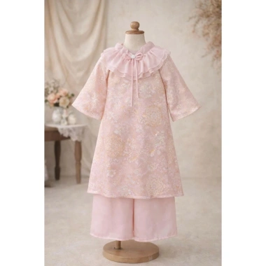 Quần áo trẻ em Tiểu Yến KID AD Tết tơ vàng 4 tà thêu hạc, vải đỏ thêu hoa, lông, giảm còn 349.000đ 5