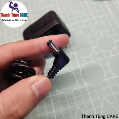 Sạc cân điện tử 4V - Cục sạc pin 4V giá 39.000đ, giảm giá, ổn định, tiết kiệm 2